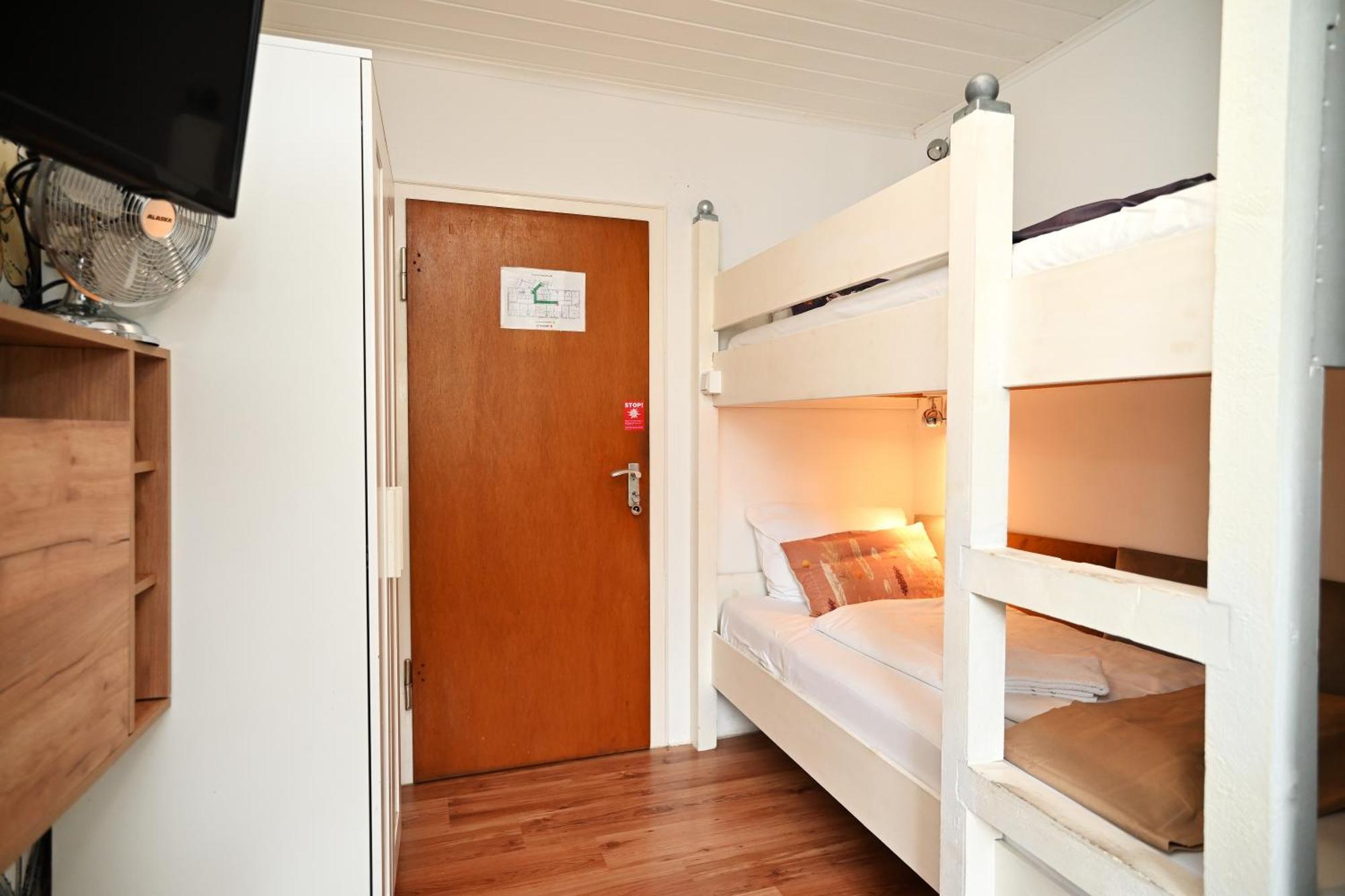 Self Check In City Hostel Nordstern إسن المظهر الخارجي الصورة