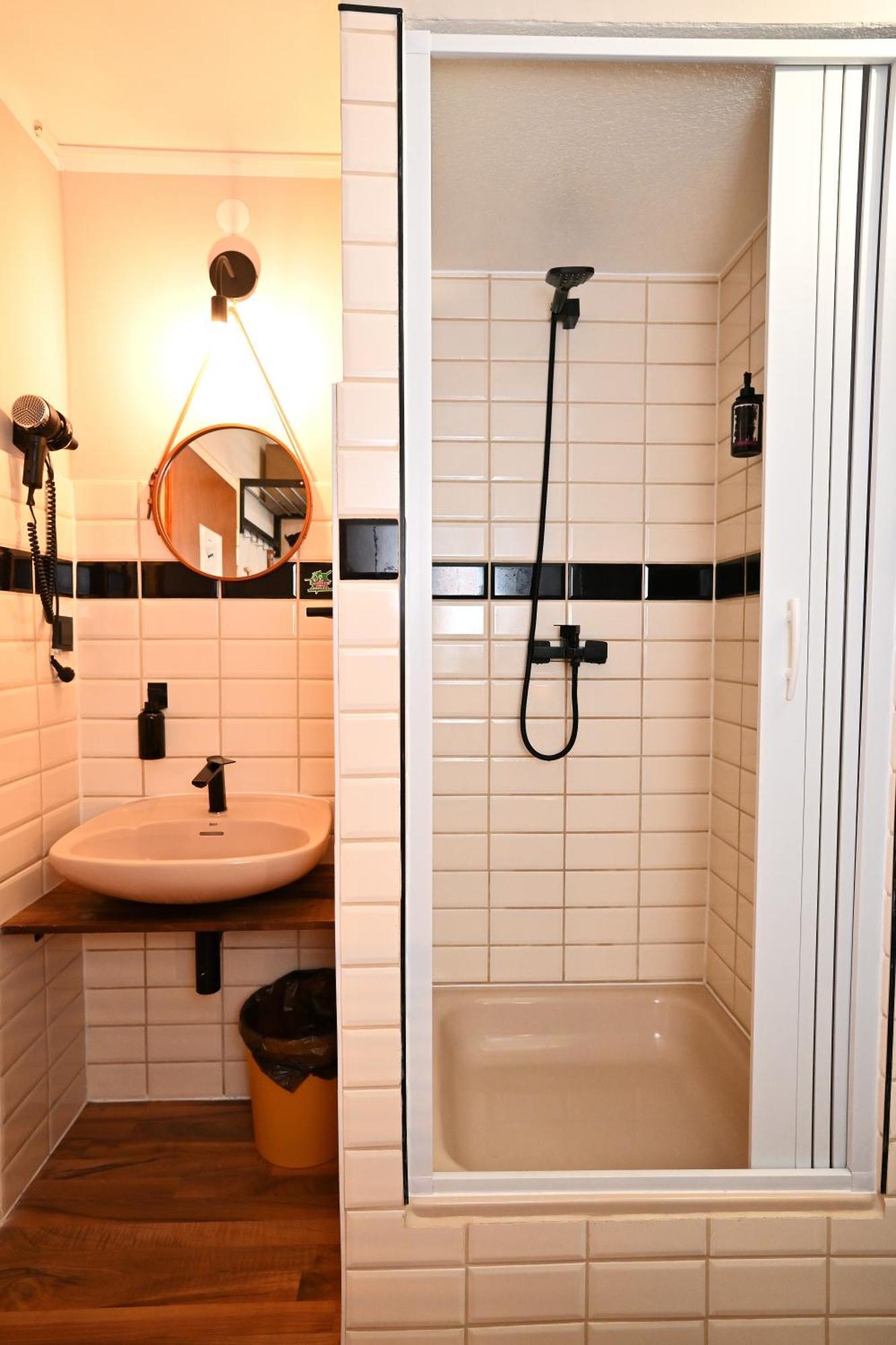 Self Check In City Hostel Nordstern إسن المظهر الخارجي الصورة