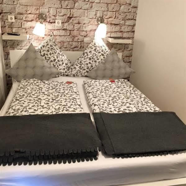 Self Check In City Hostel Nordstern إسن المظهر الخارجي الصورة